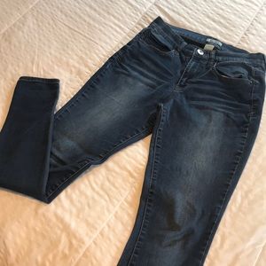 Juniors Mudd brand High Waisted skinny jeggings
